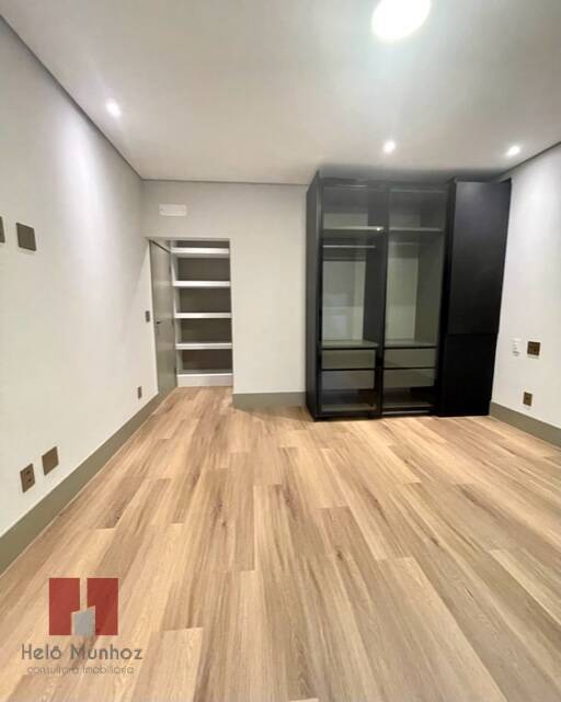 Casa à venda com 4 quartos, 410m² - Foto 34