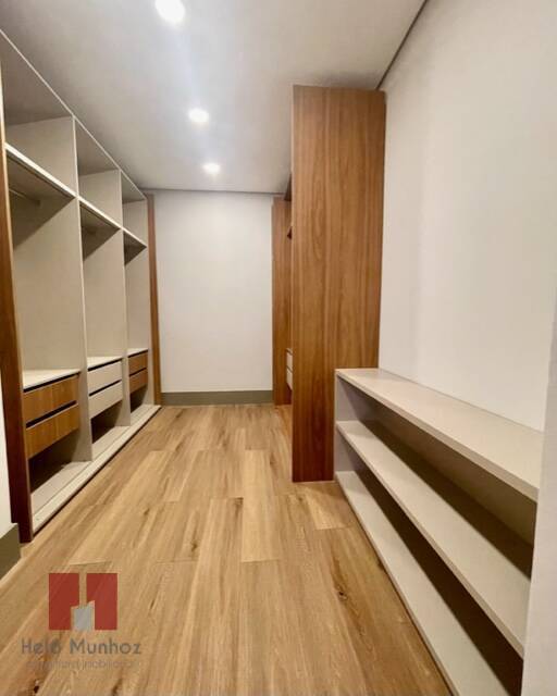 Casa à venda com 4 quartos, 410m² - Foto 43