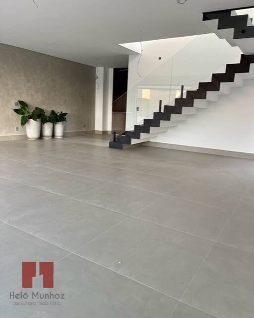 Casa à venda com 5 quartos, 445m² - Foto 8