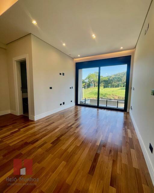 Casa à venda com 5 quartos, 440m² - Foto 22