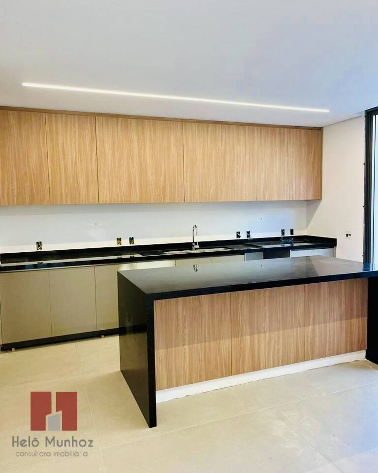 Casa à venda com 4 quartos, 622m² - Foto 6