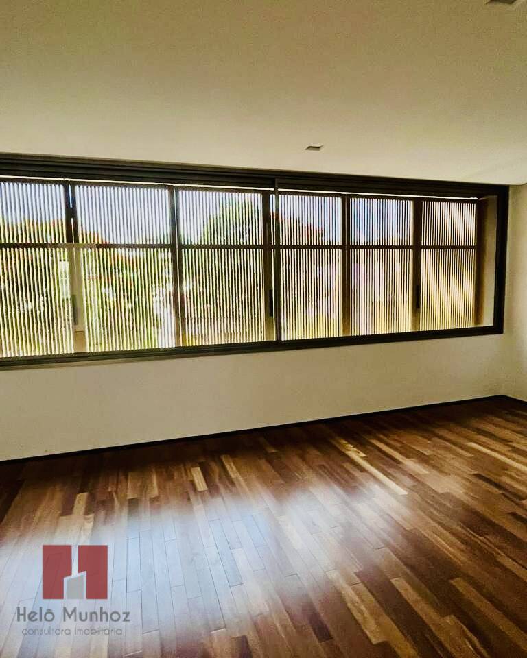 Casa à venda com 4 quartos, 622m² - Foto 8