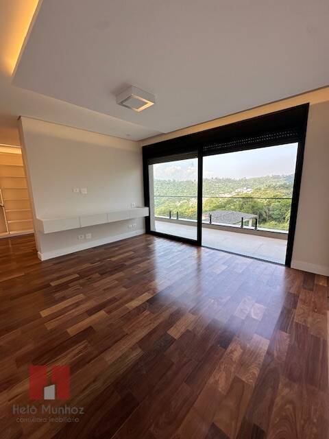 Casa à venda com 3 quartos, 372m² - Foto 21