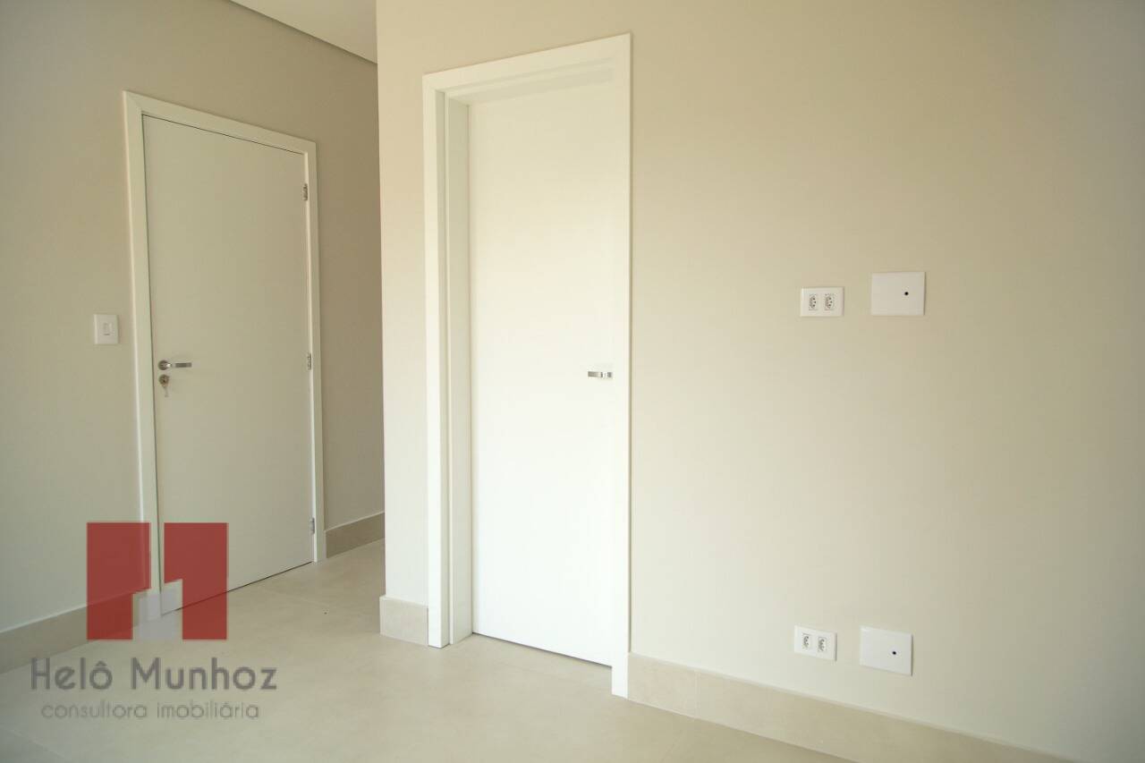 Casa à venda com 4 quartos, 525m² - Foto 6