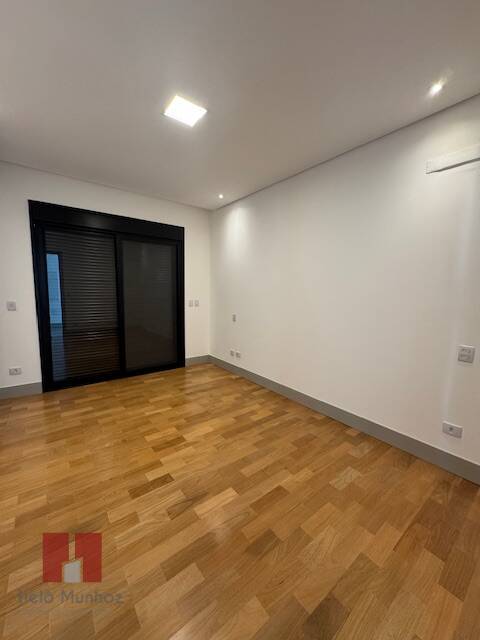 Casa à venda com 4 quartos, 452m² - Foto 23