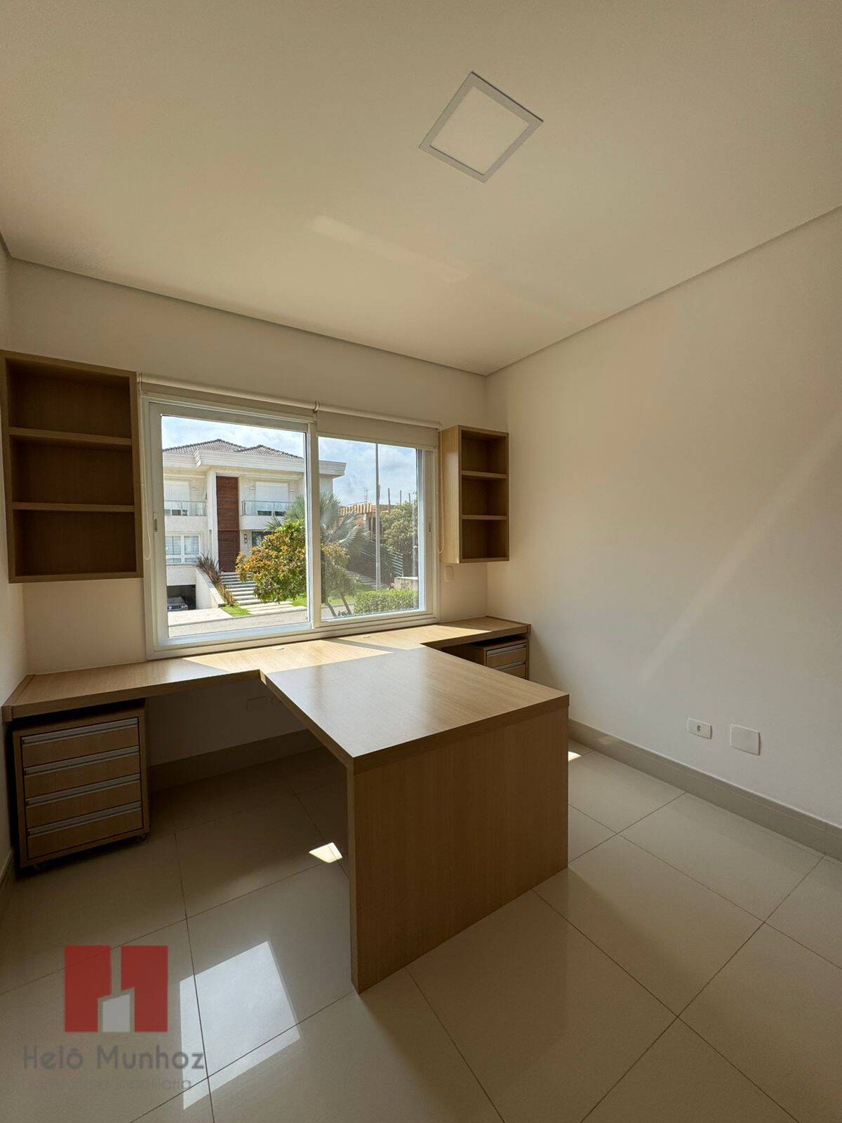 Casa à venda com 3 quartos, 250m² - Foto 17